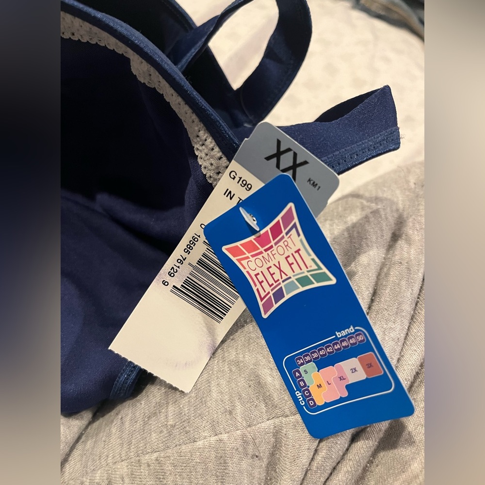 Hanes Women sport bra size XXL never used wide back support new with tags